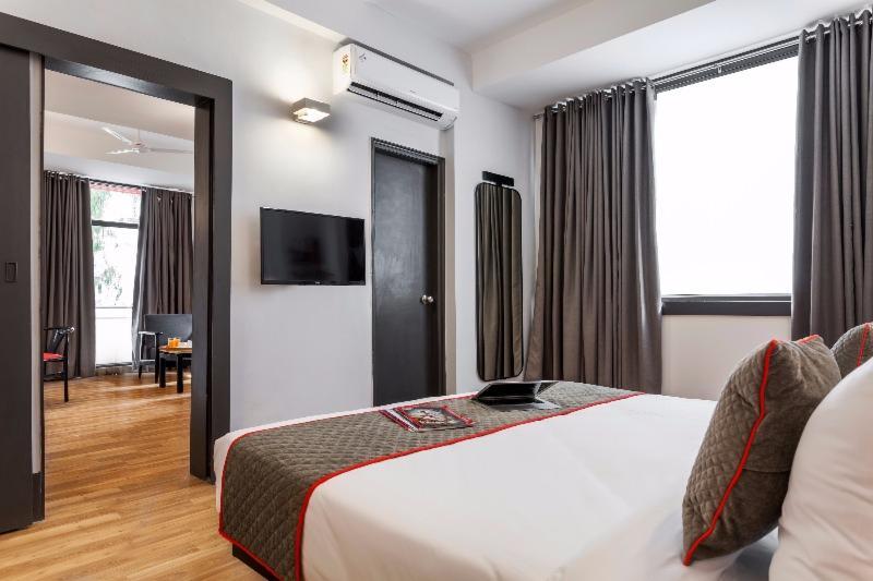 Oyo Townhouse 008 Greater Kailash Hotel Delhi  Buitenkant foto