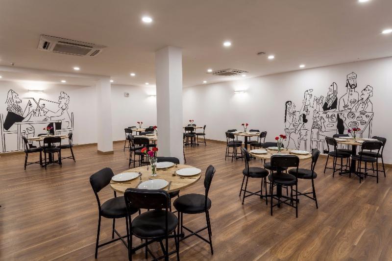 Oyo Townhouse 008 Greater Kailash Hotel Delhi  Buitenkant foto